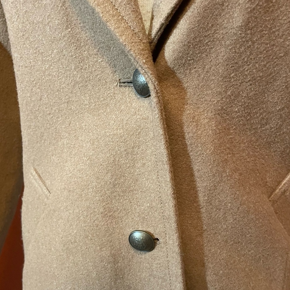 Abercrombie & Fitch Women’s Classic Tan Two Button Front Wool Blend Topcoat - Picture 4 of 7